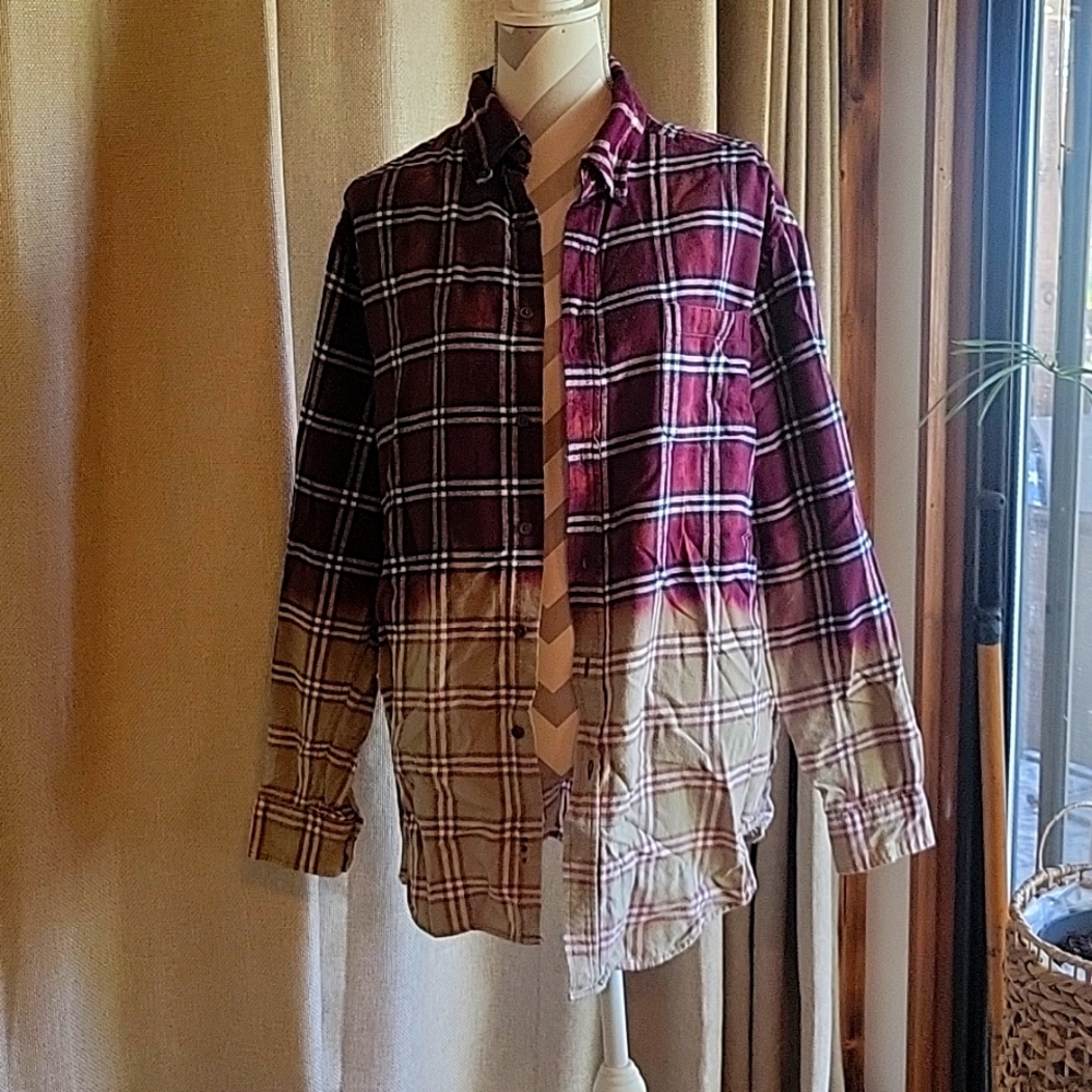 Bleached Flannel Burgundy and green bleached